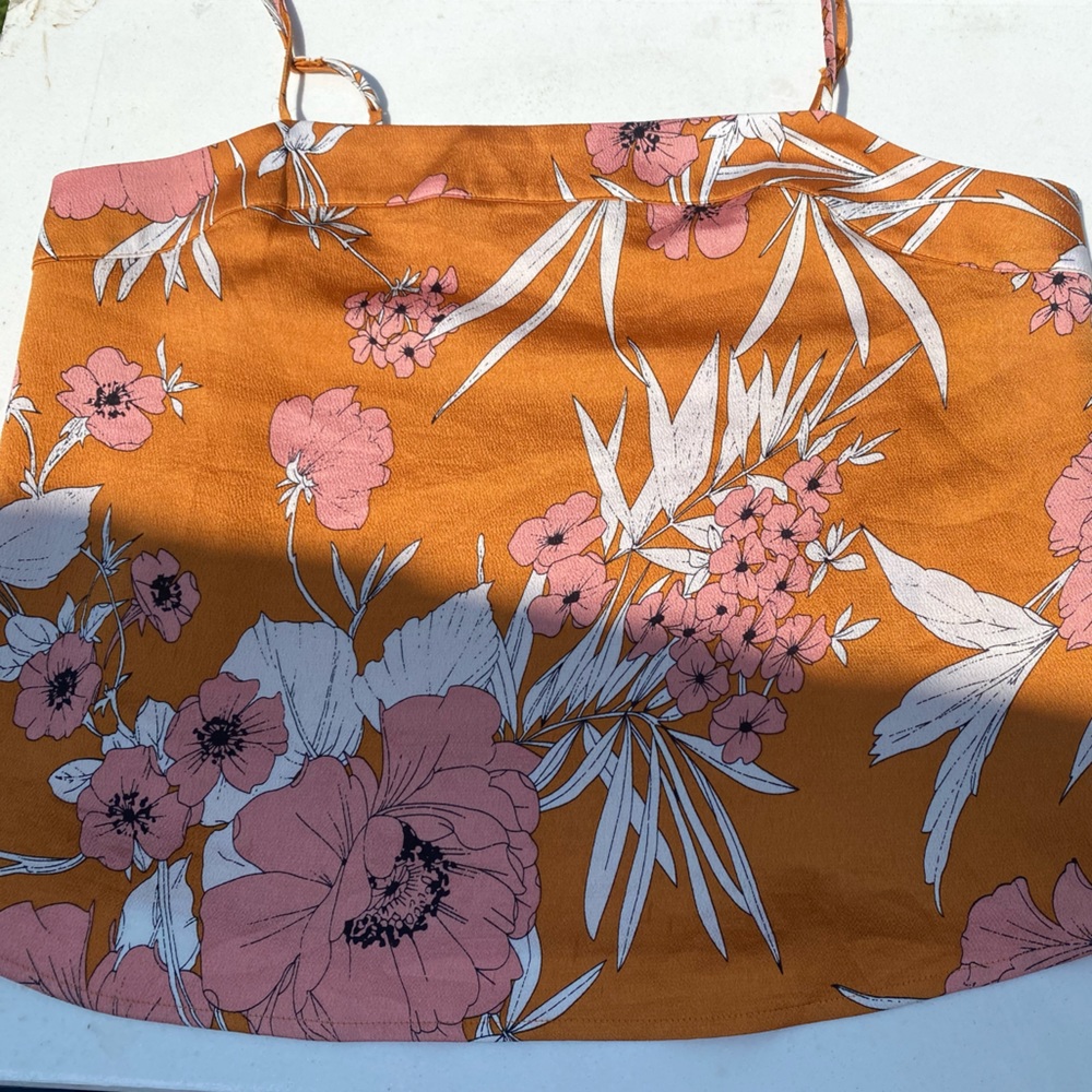 Express woman’s tank top size small